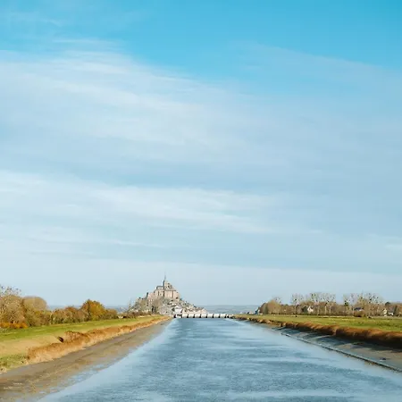 Maison Proche Mont St Michel Дом отдыха Понторсон